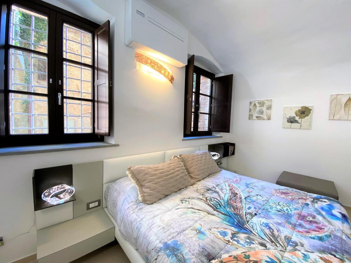 Violante House-Appartamento In Centro Storico Siena Eksteriør billede