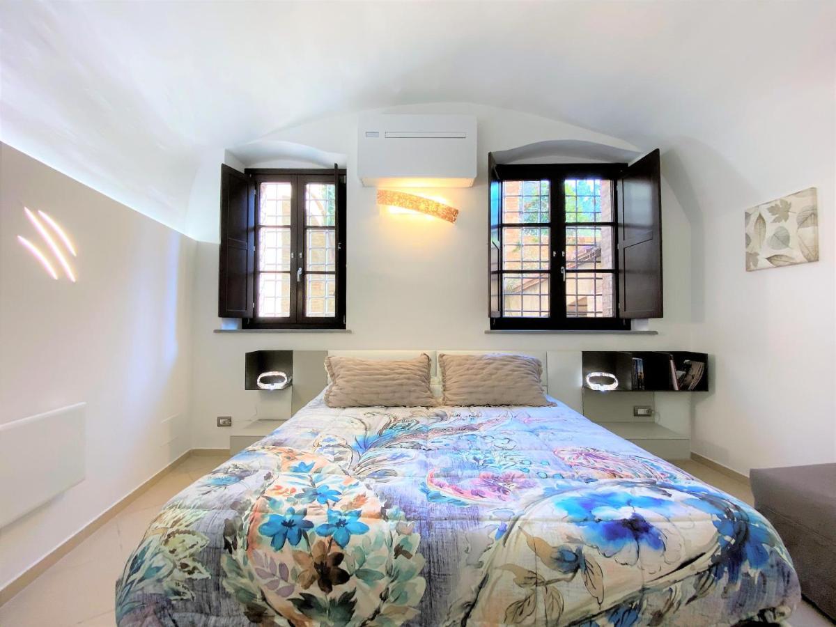 Violante House-Appartamento In Centro Storico Siena Eksteriør billede